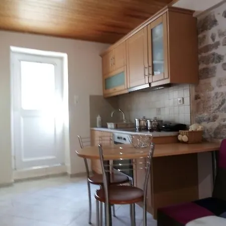 Pantheon Holiday House Prázdninový dům Ithaka